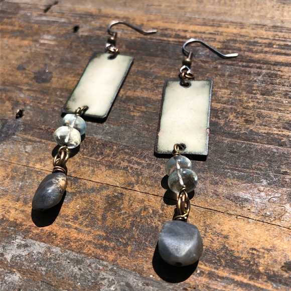 Green Amethyst Enamel Earrings - Picture 6 of 6